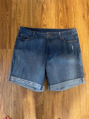 Slim-Sation Jean Shorts